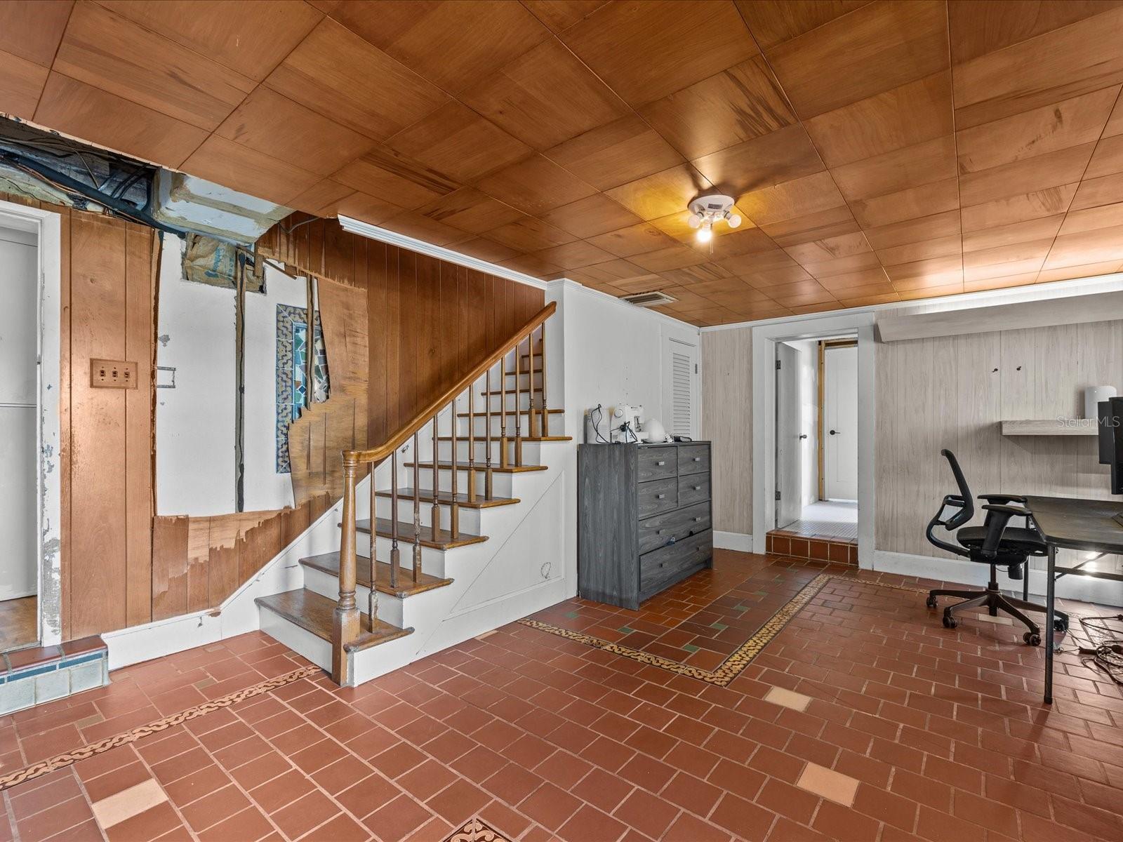 406 Masterpiece Rd Property Photo 48