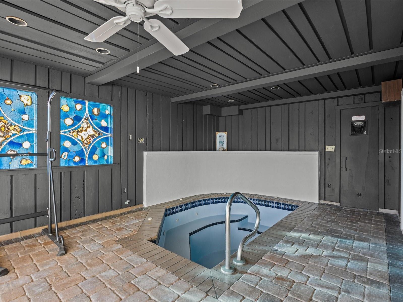 406 Masterpiece Rd Property Photo 62