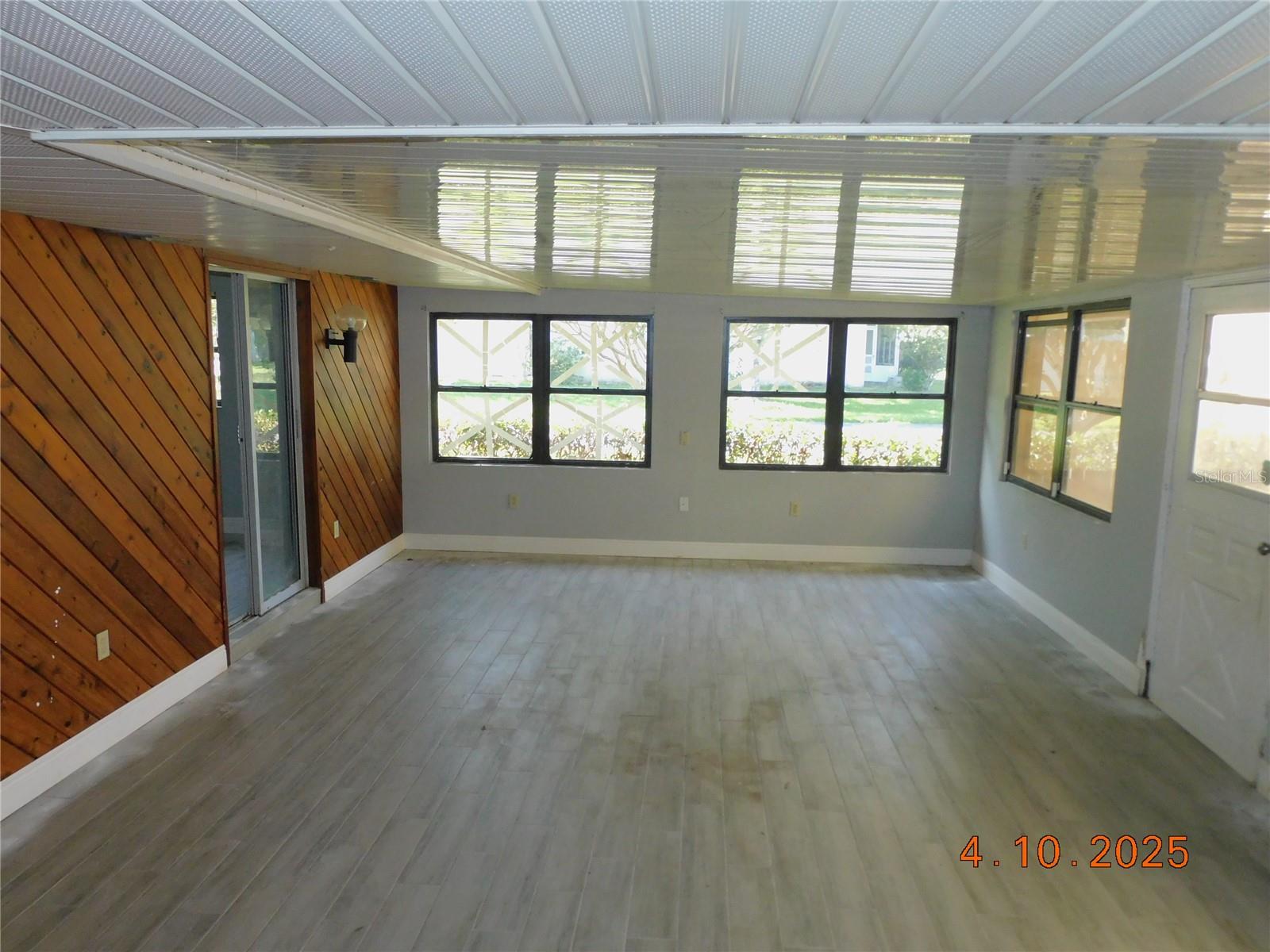 436 Michigan Ave Property Photo 9
