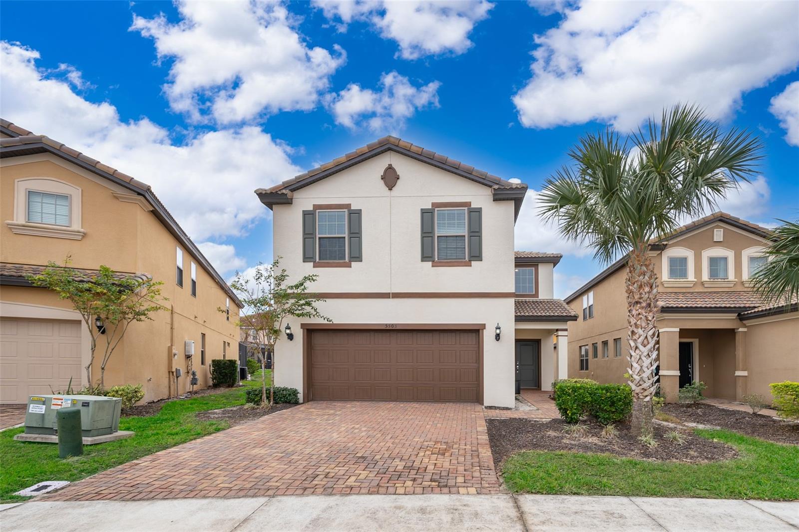 5505 MISTY OAK CIR Property Photo 1