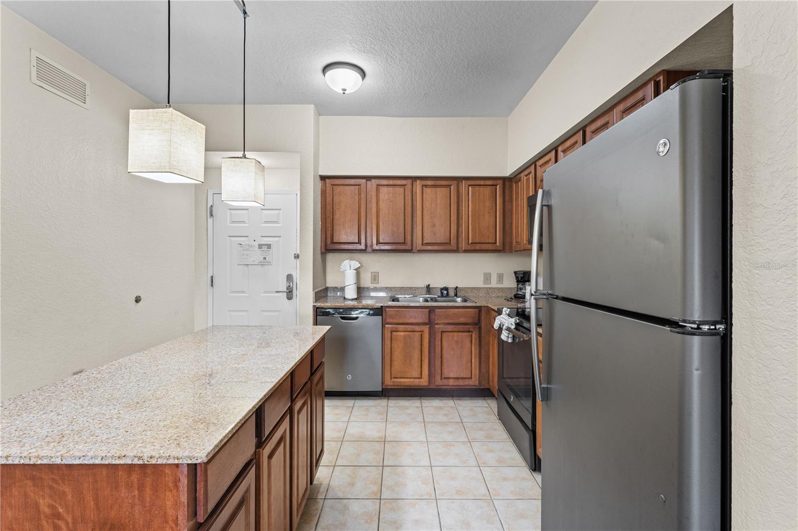 12544 Floridays Resort Dr Property Photo 11