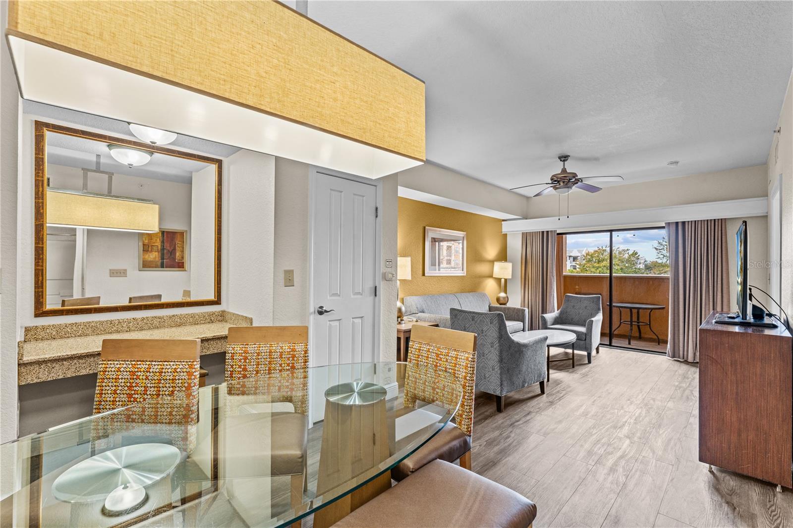 12544 Floridays Resort Dr Property Photo 13