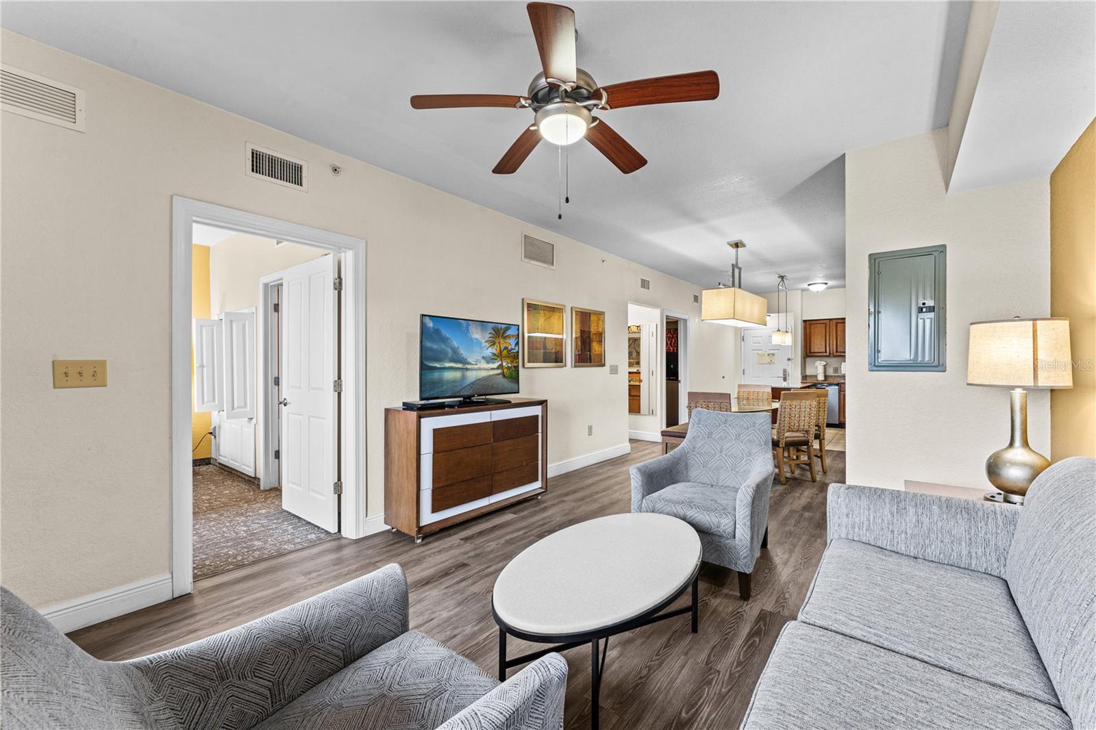 12544 Floridays Resort Dr Property Photo 17