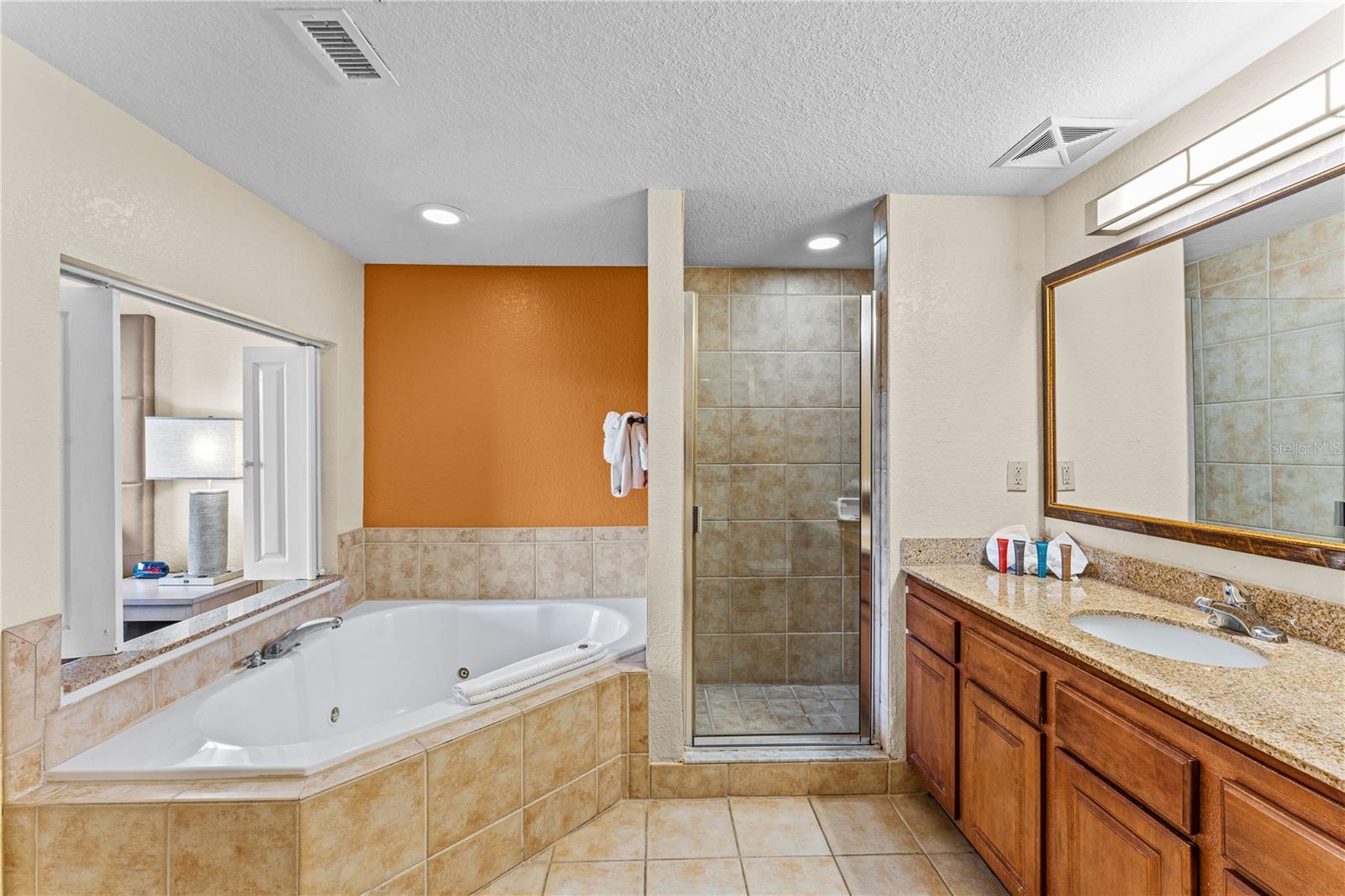 12544 Floridays Resort Dr Property Photo 21