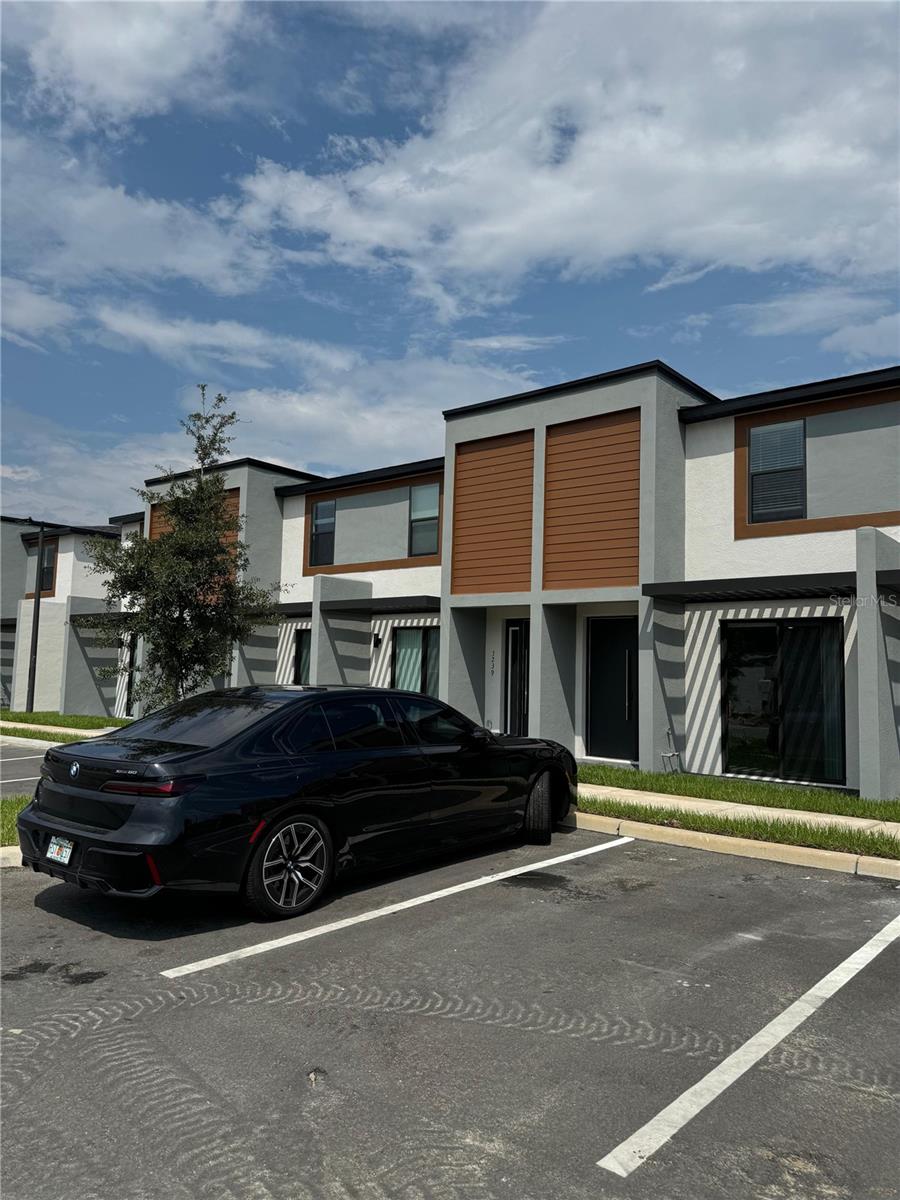 3237 ENERGY DRIVE Property Photo 1