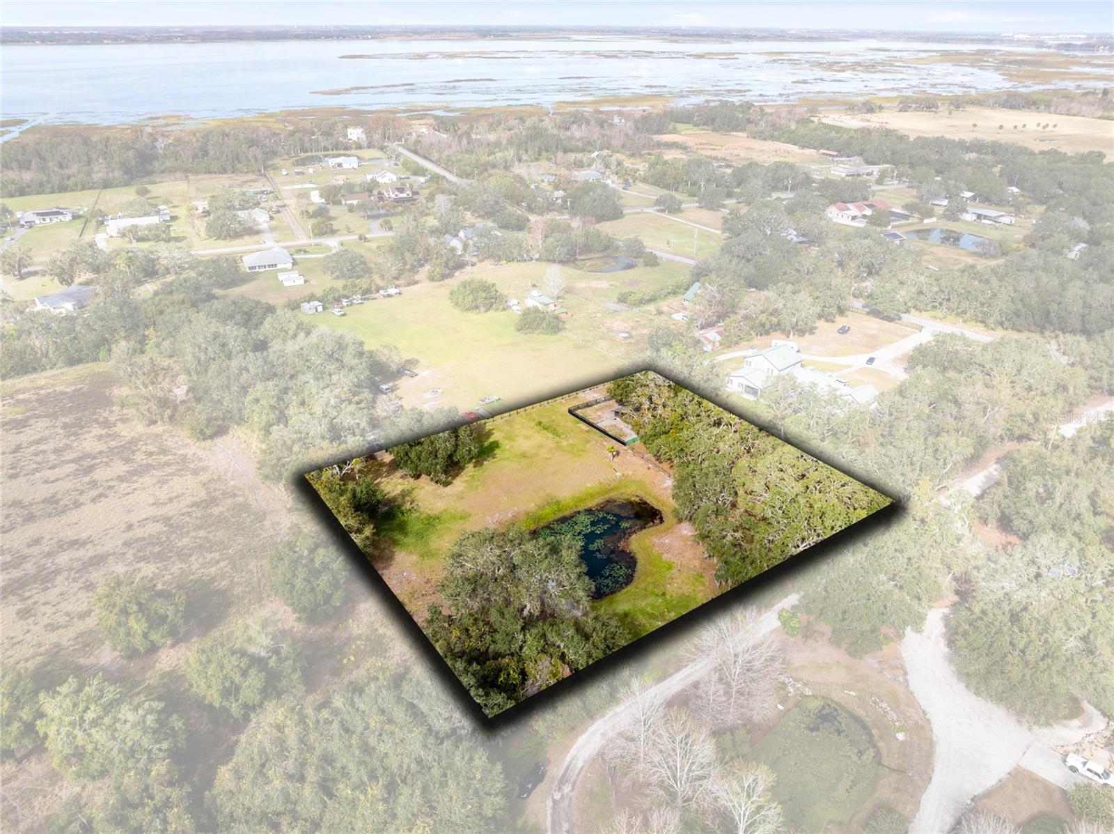 Seminole Rd Property Photo 3