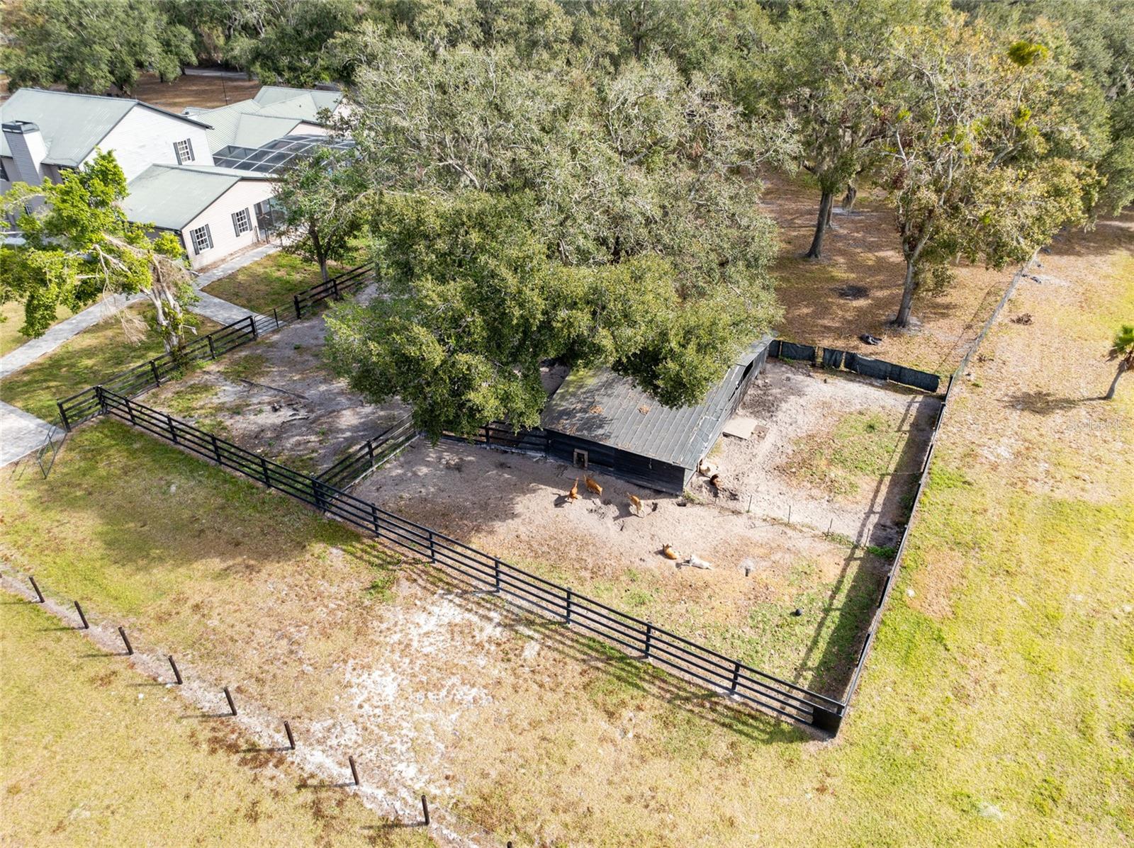 Seminole Rd Property Photo 7