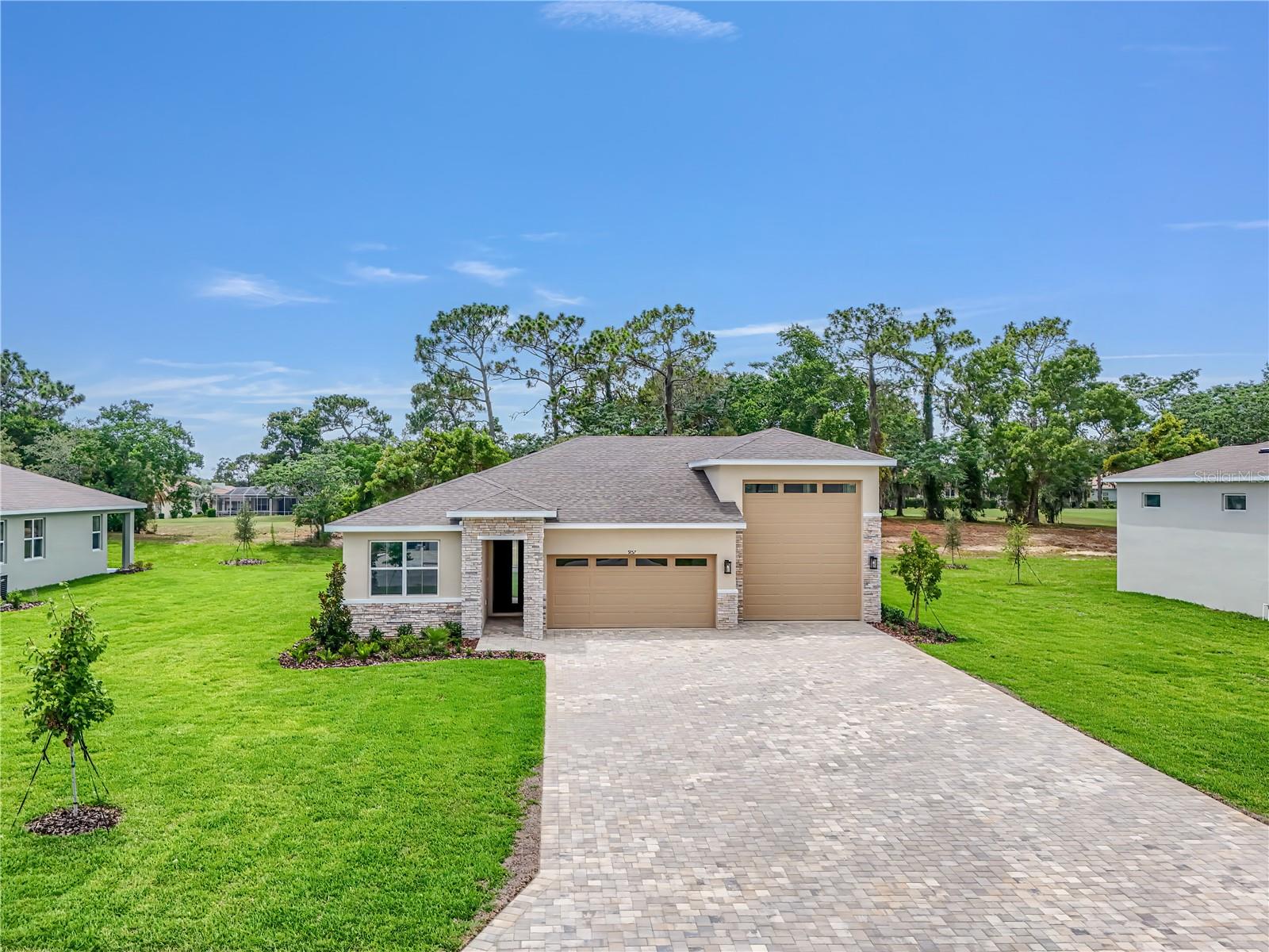 9157 Players Dr Property Photo 3