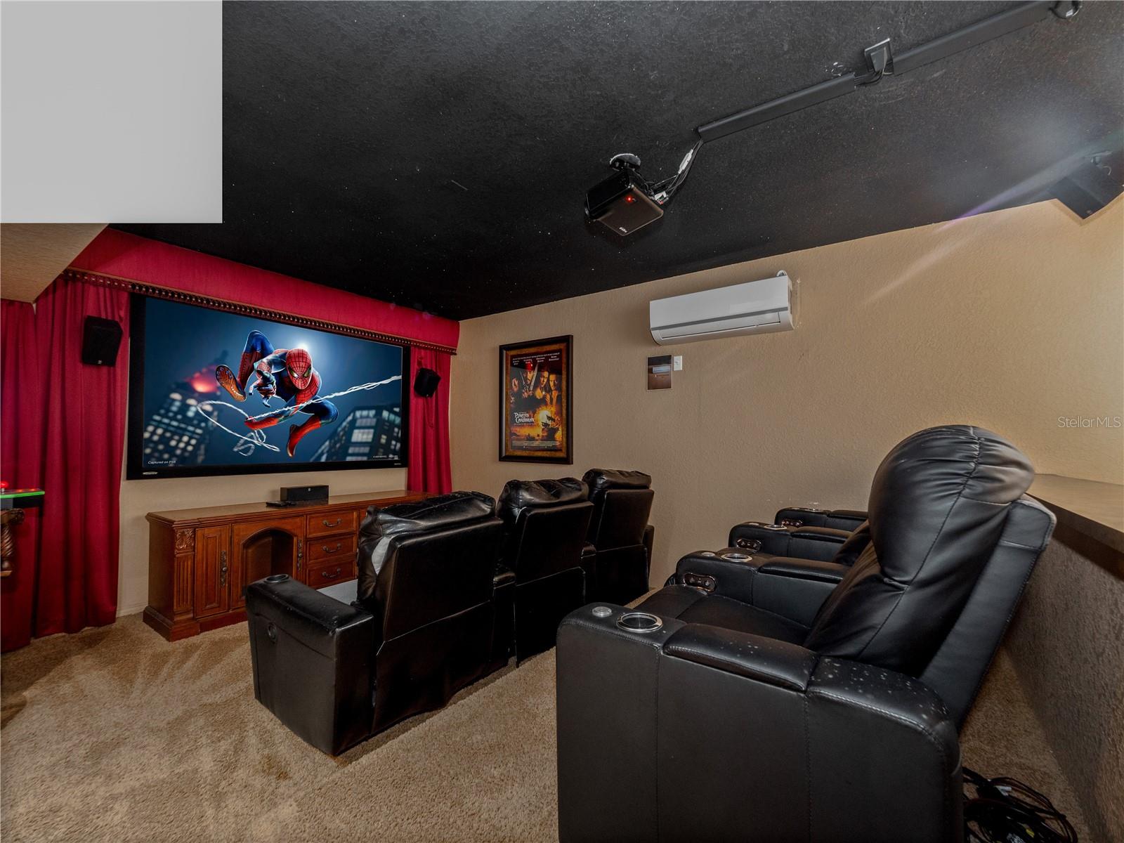 2615 Pawnall St Property Photo 18