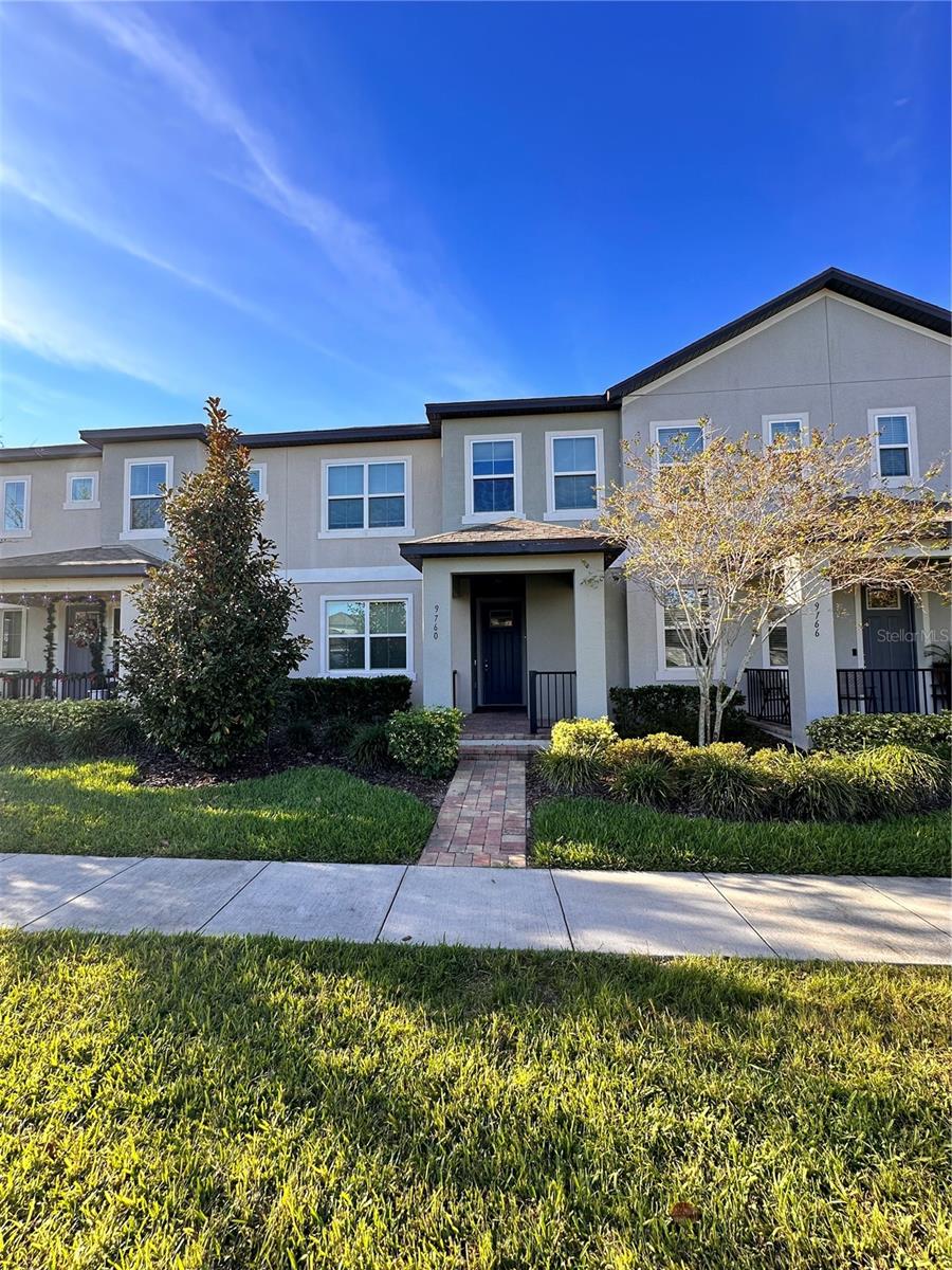 9760 Amber Chestnut Way Property Photo