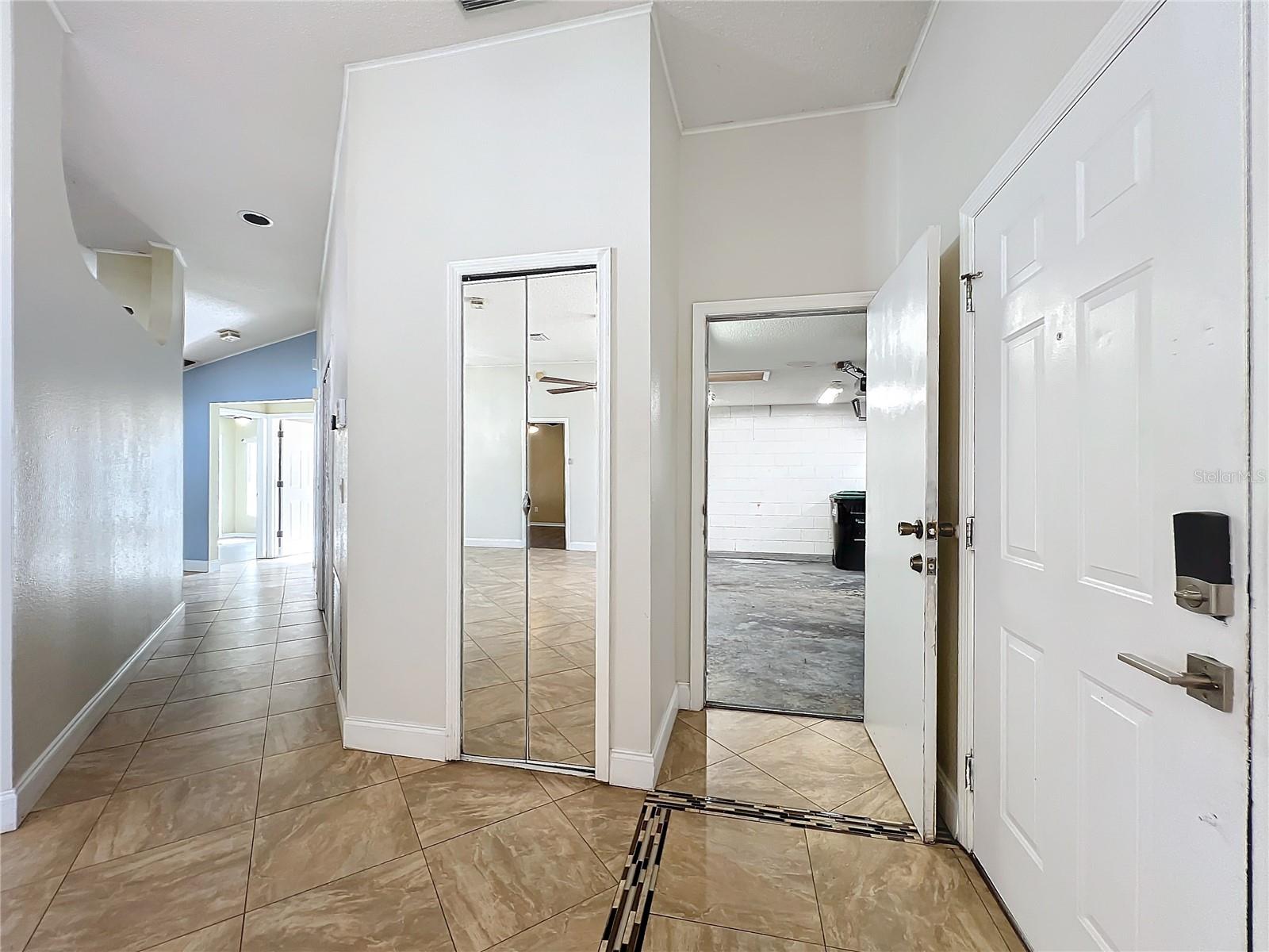 8079 Cloverglen Cir Property Photo 5