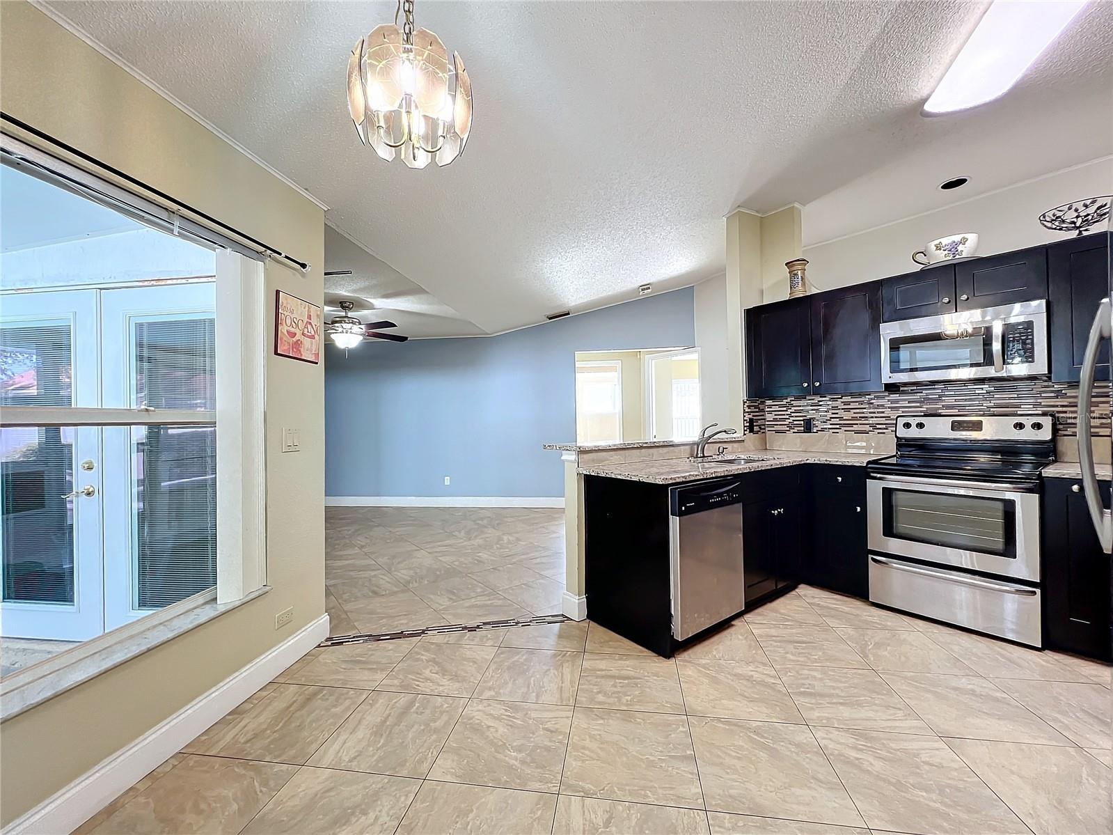 8079 Cloverglen Cir Property Photo 8