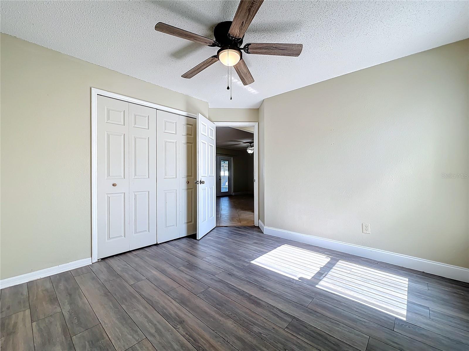 8079 Cloverglen Cir Property Photo 14