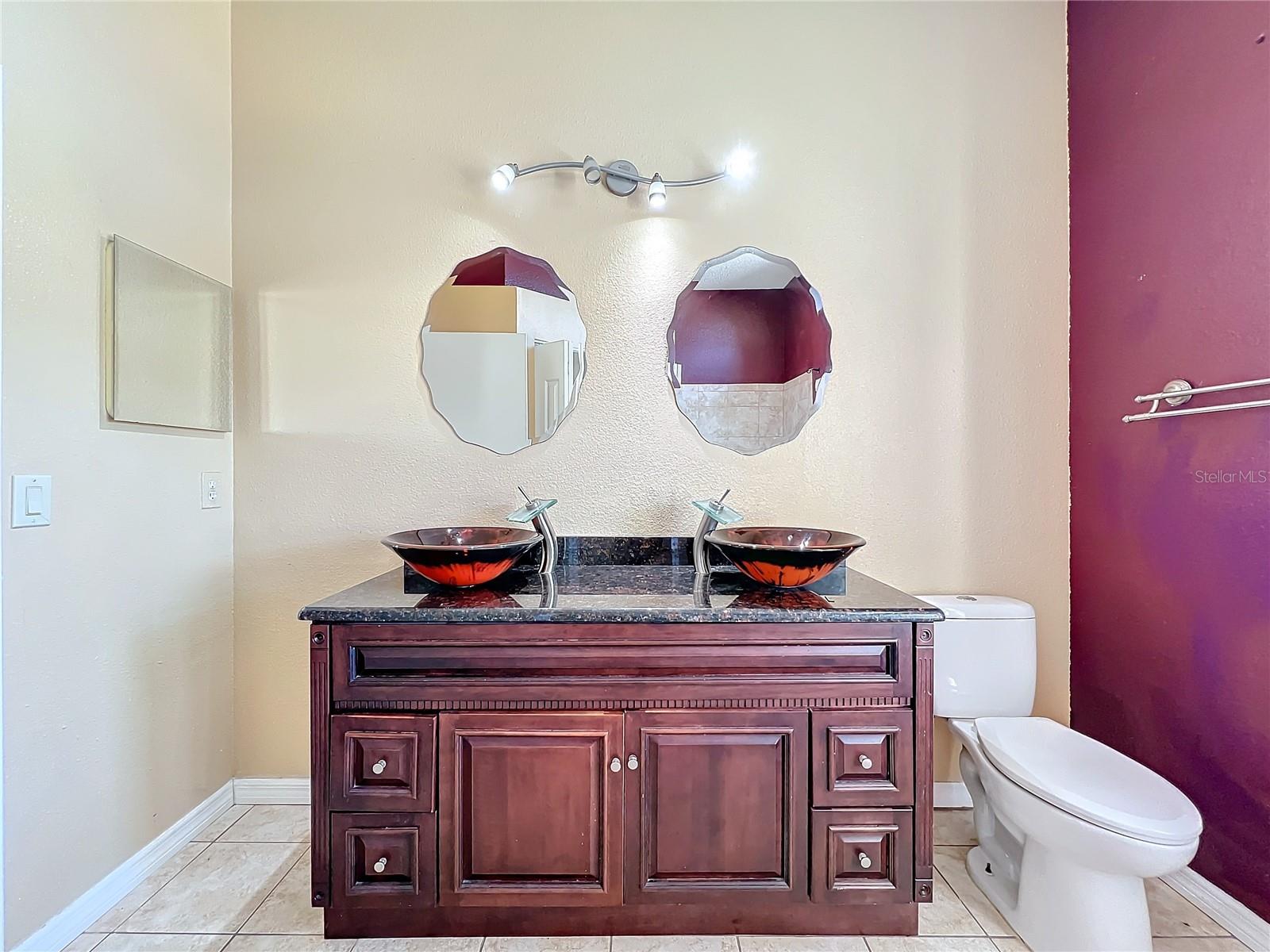 8079 Cloverglen Cir Property Photo 19