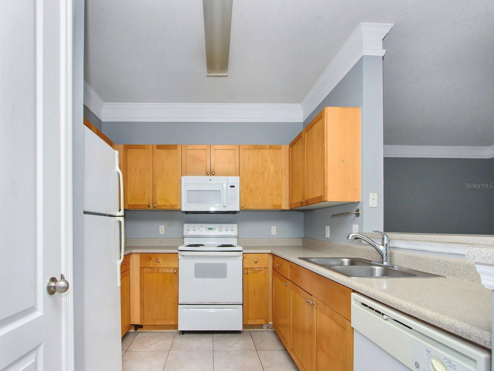 8848 Villa View Cir #106 Property Photo