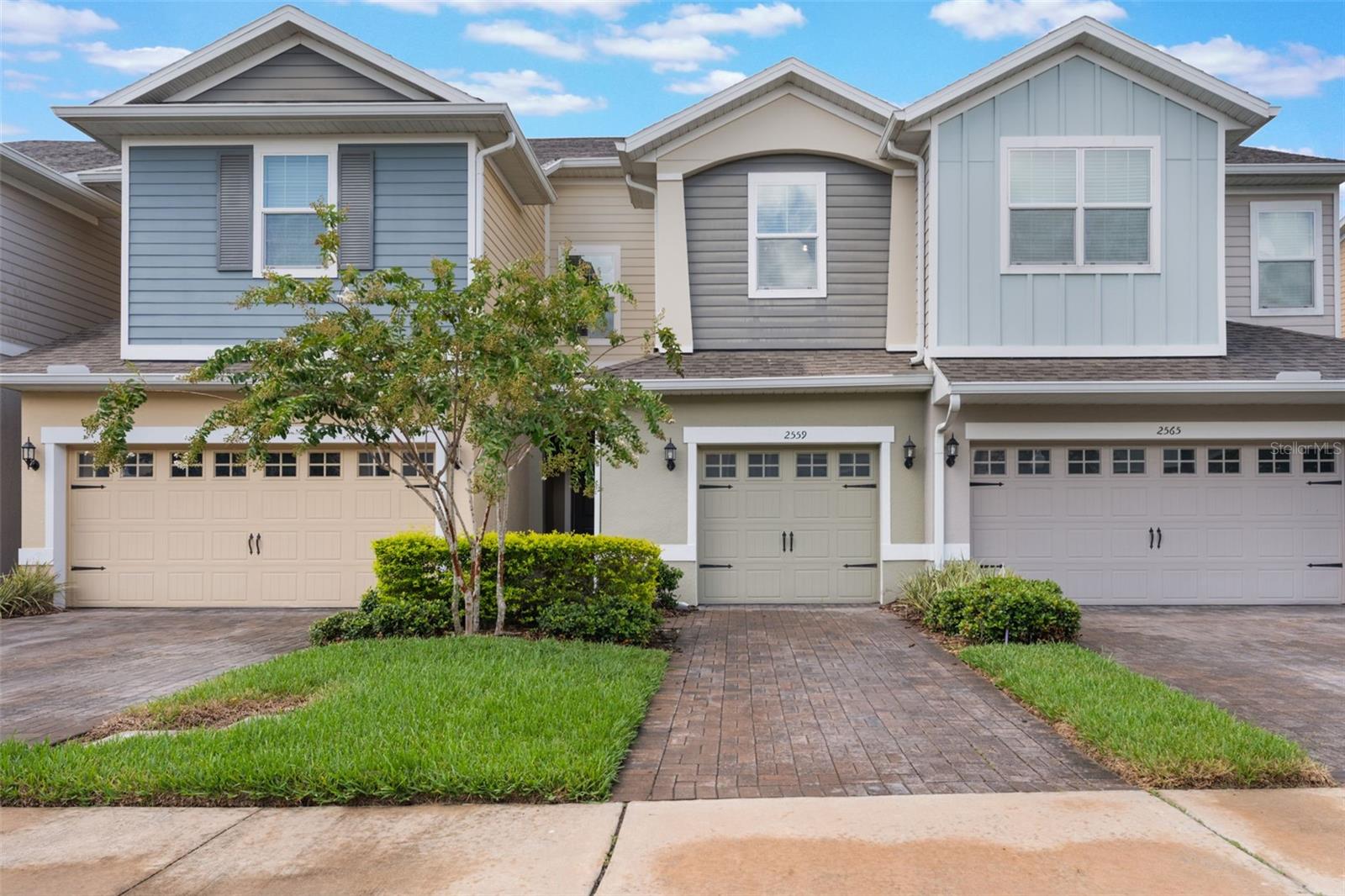 2559 Sedge Grass Way Property Photo 1