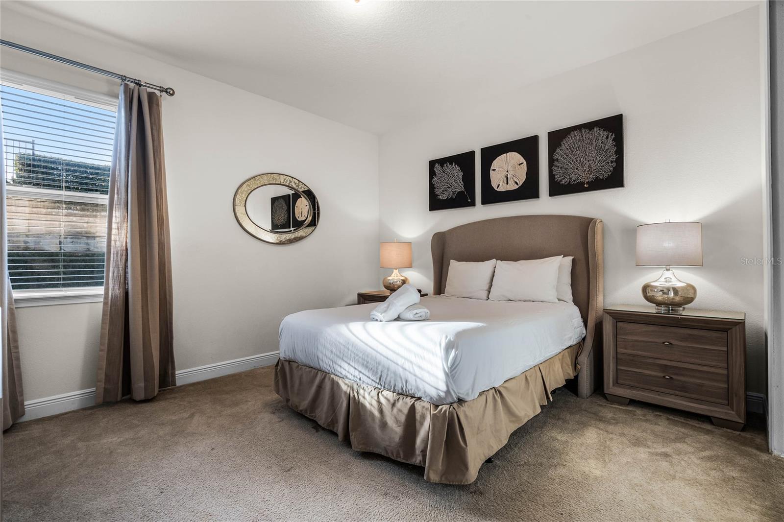350 Pendant Ct Property Photo 33