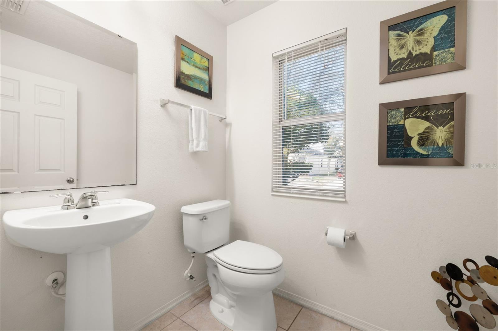 947 Emerald Green Ct Property Photo 8