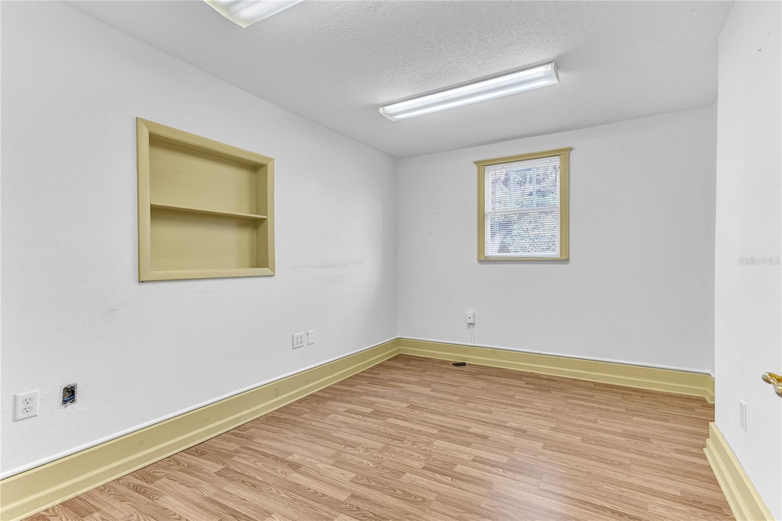 1007 Emmett St Property Photo 14