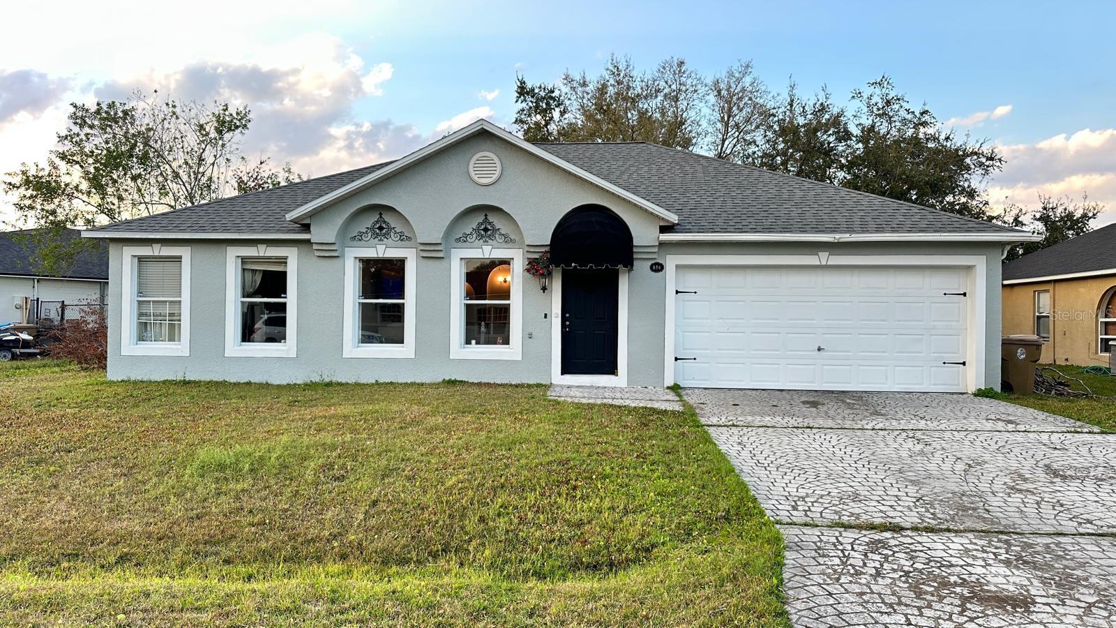 856 Jarnac Dr Property Photo