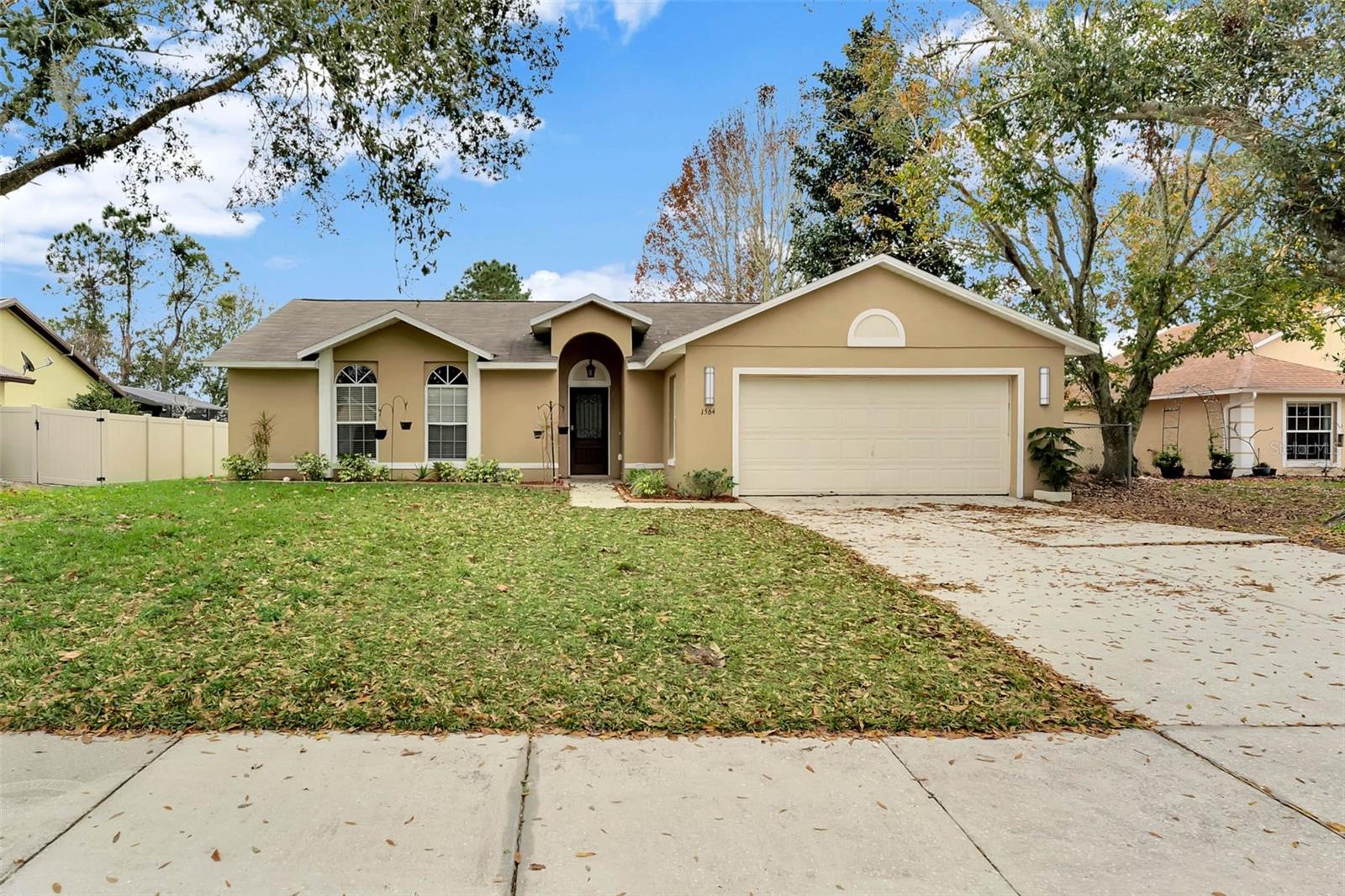 1564 Cypress Woods Cir Property Photo