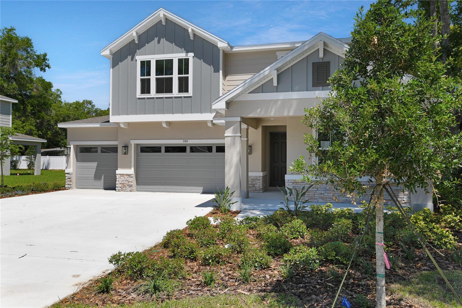 3749 DEER RIDGE DR Property Photo 1