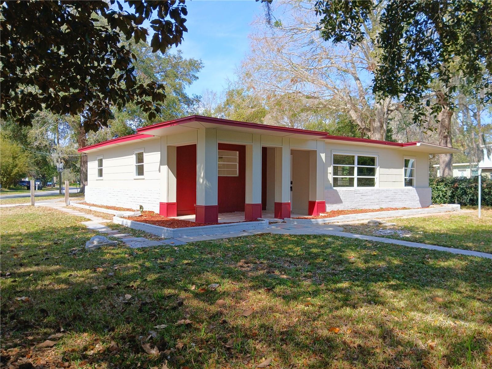 1625 Masters Dr Property Photo