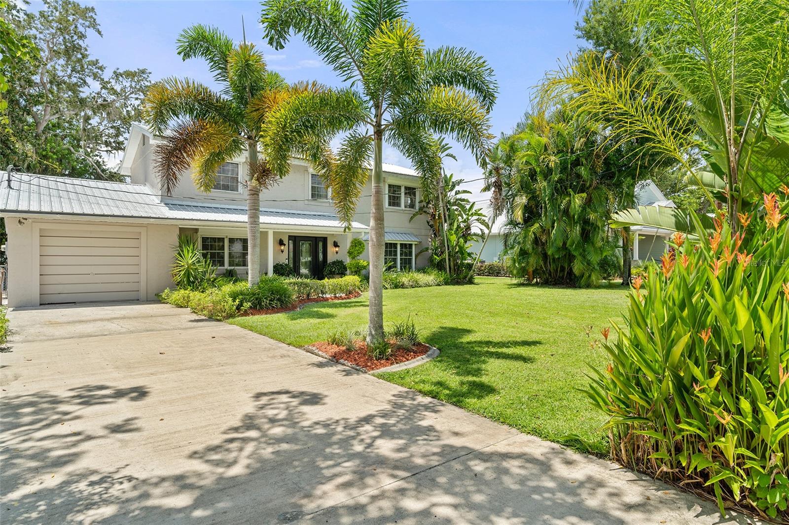 6100 Alligator Lake Shr W Property Photo 1