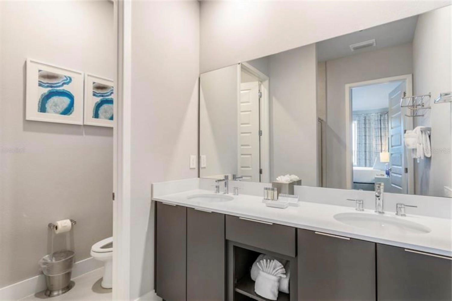 7760 Sandy Ridge Dr #108 Property Photo 11