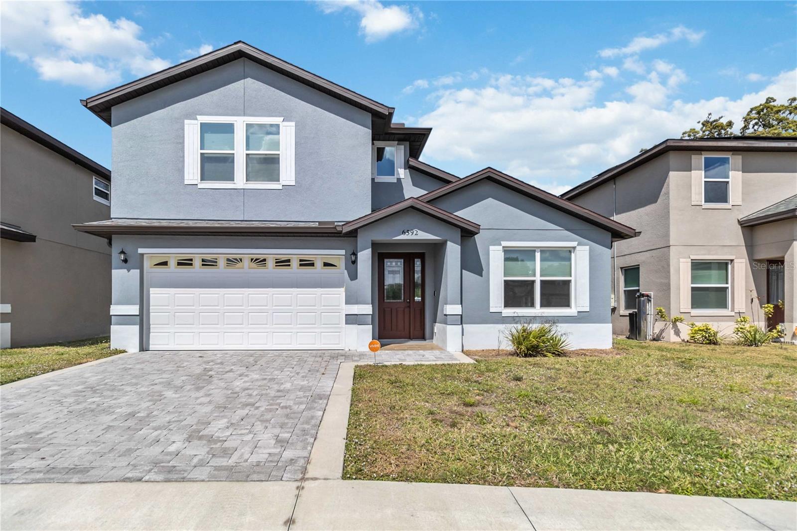 6592 Taxiway Cir Property Photo 1