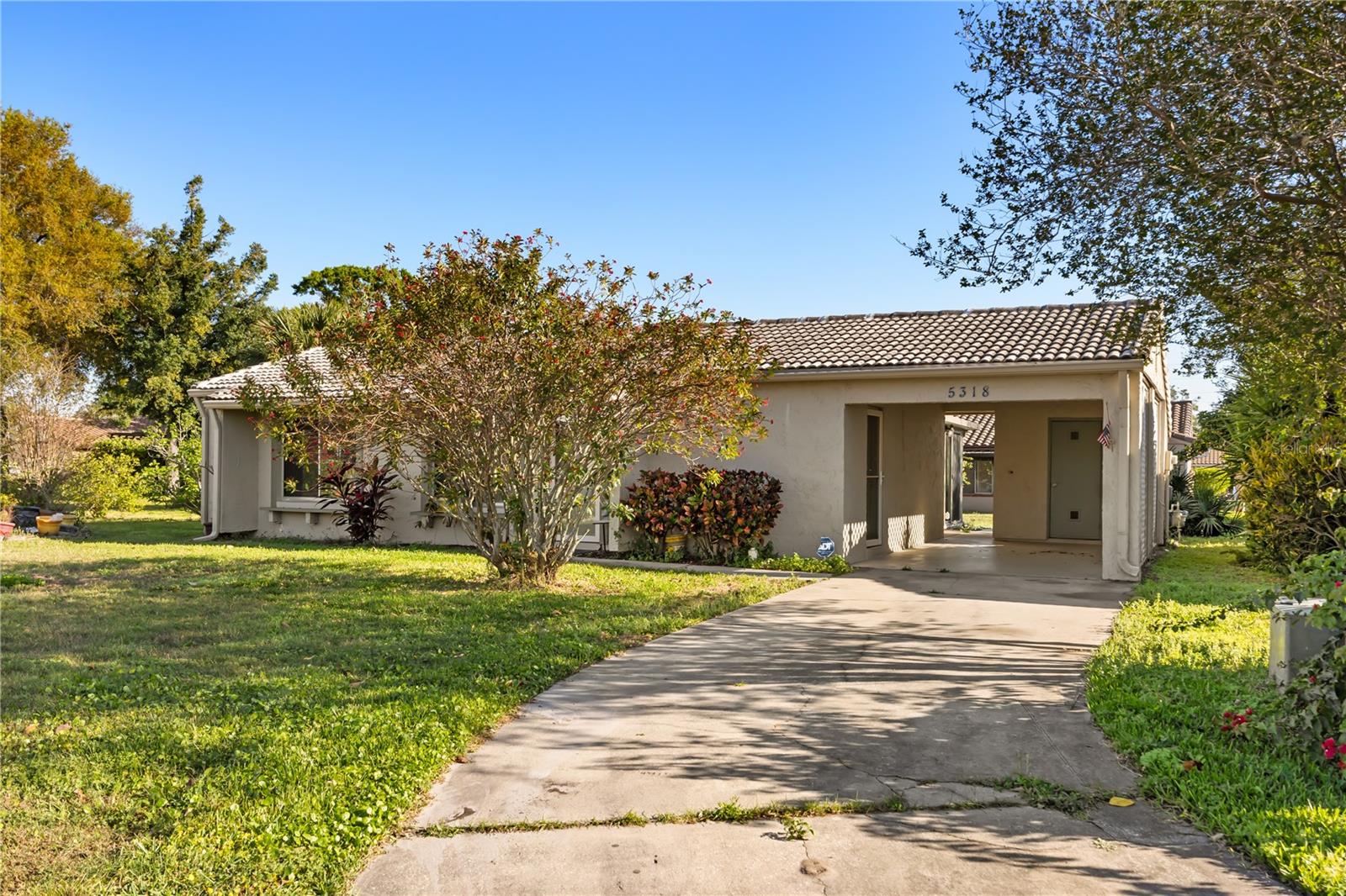 5318 Webb Ct Property Photo