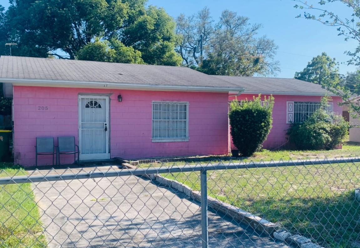 205 Elinor Ave S Property Photo
