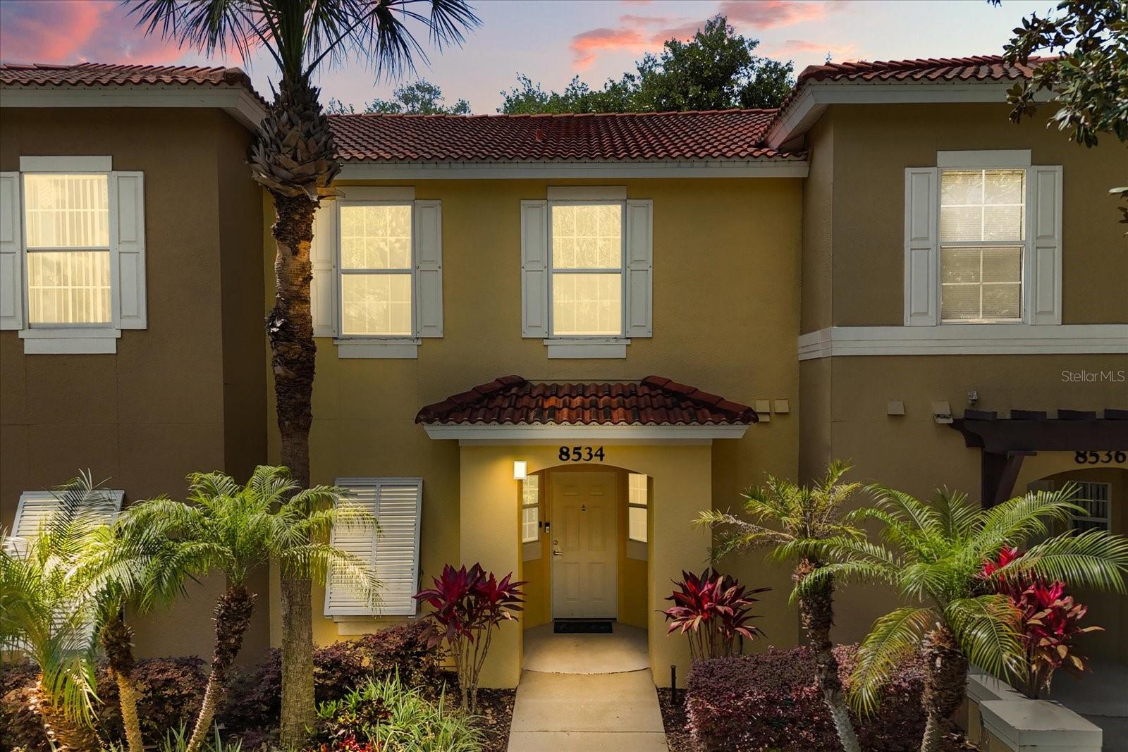 8534 CRYSTAL COVE LOOP Property Photo 1