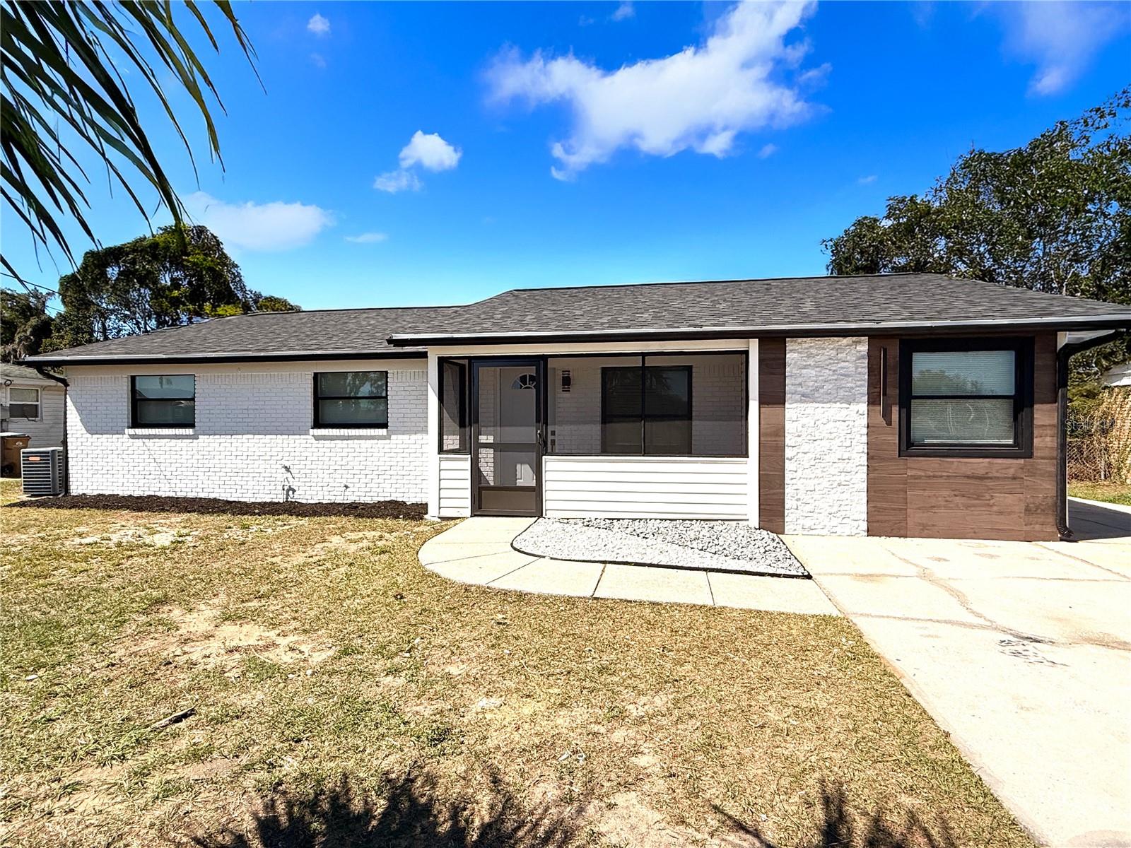 817 Clay Blvd Property Photo