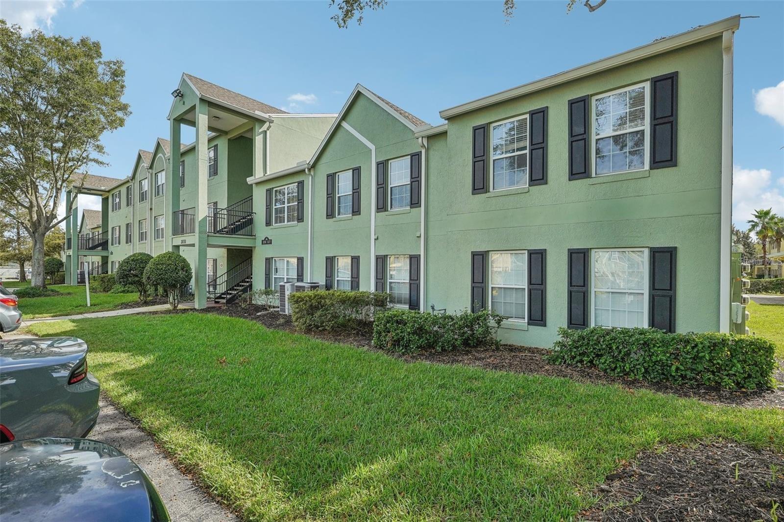 2031 Dixie Belle Dr #q Property Photo