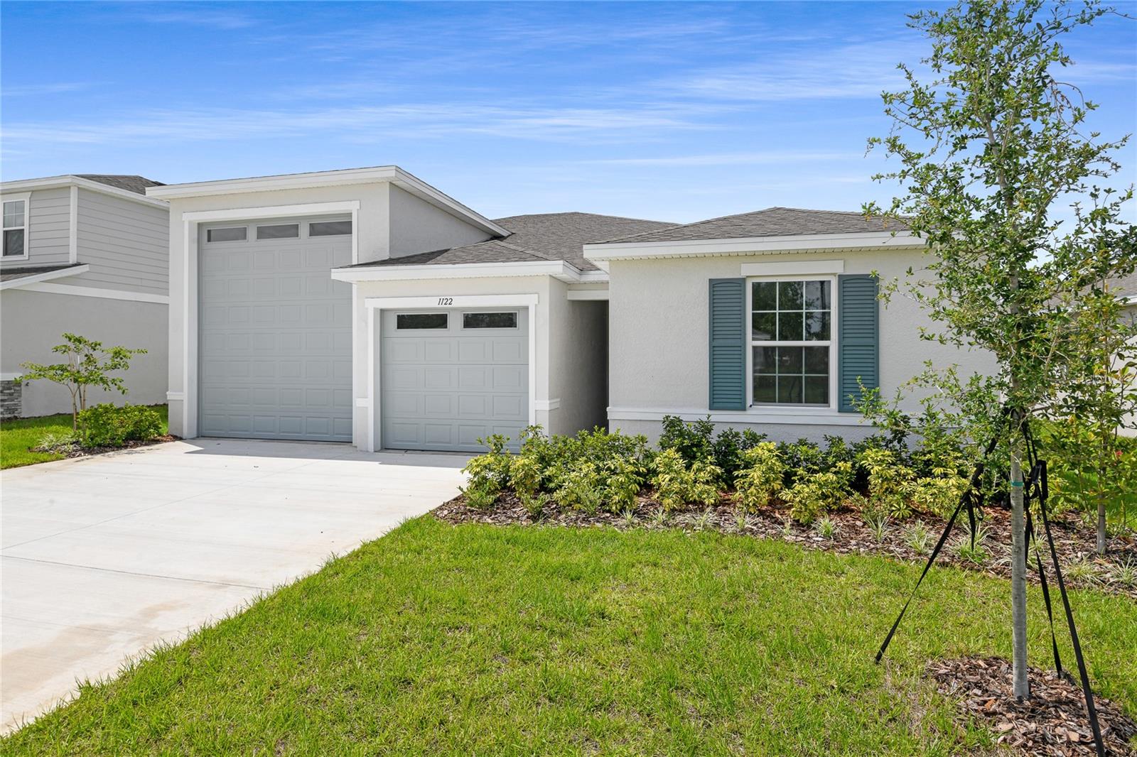 1122 Olivine Ave Property Photo