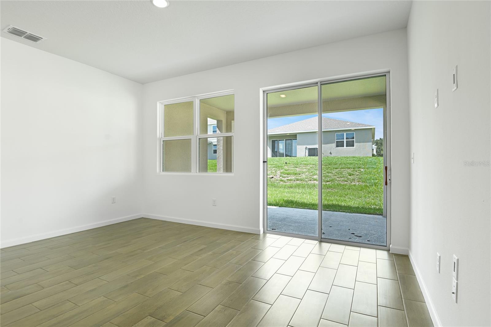 1015 Wisteria Way Property Photo 9