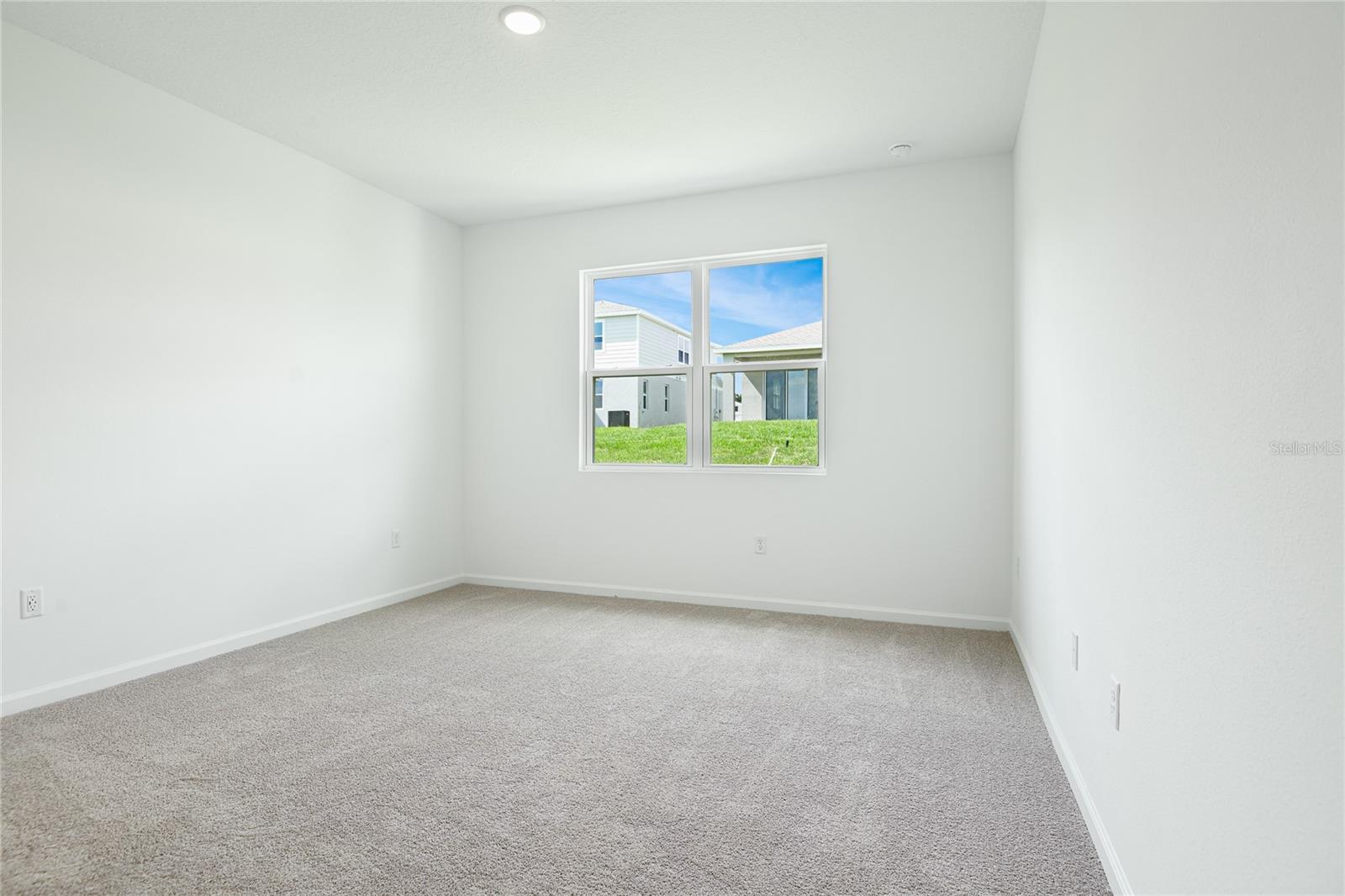 1015 Wisteria Way Property Photo 11