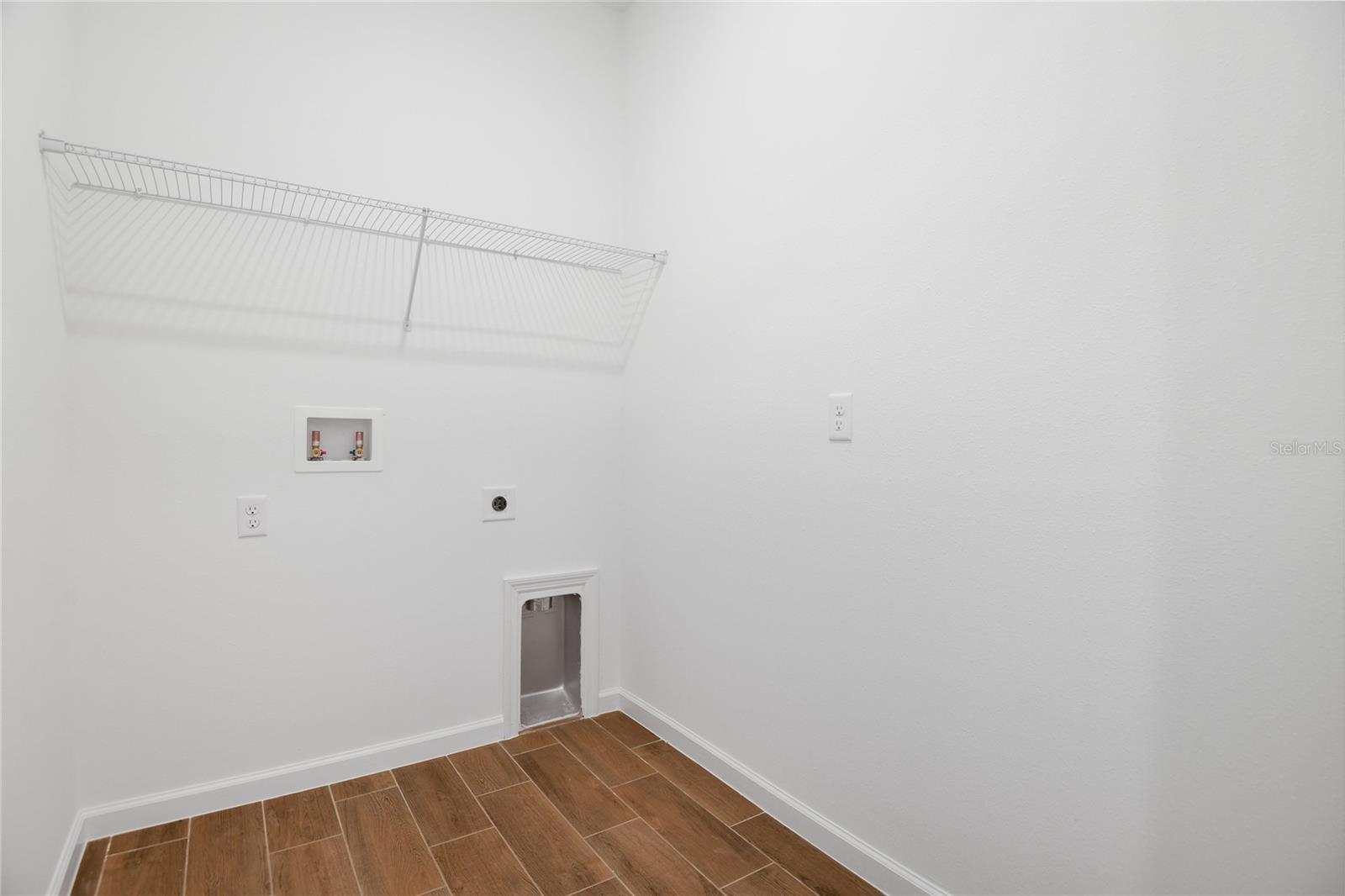 1114 Olivine Ave Property Photo 17