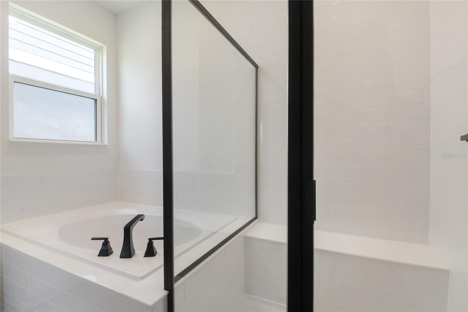 306 Alexandrite St Property Photo 14