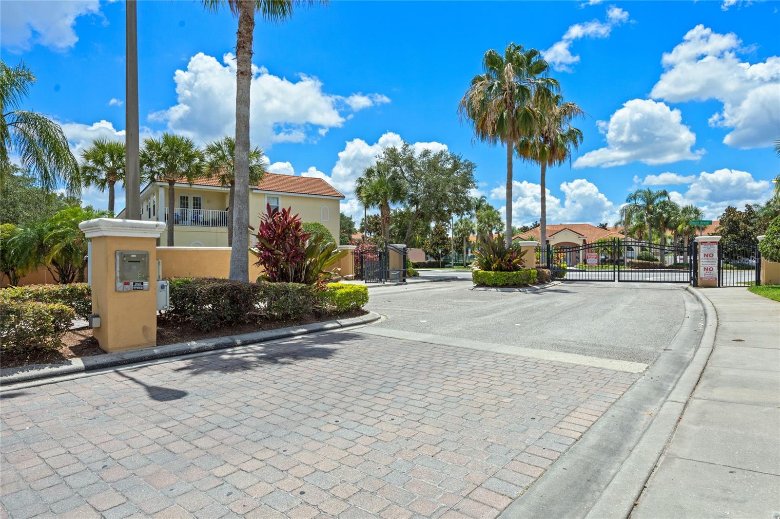 1149 S Beach Cir Property Photo 45