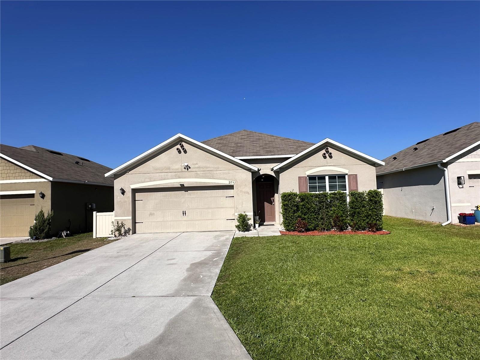 377 Holly Berry Dr Property Photo 1