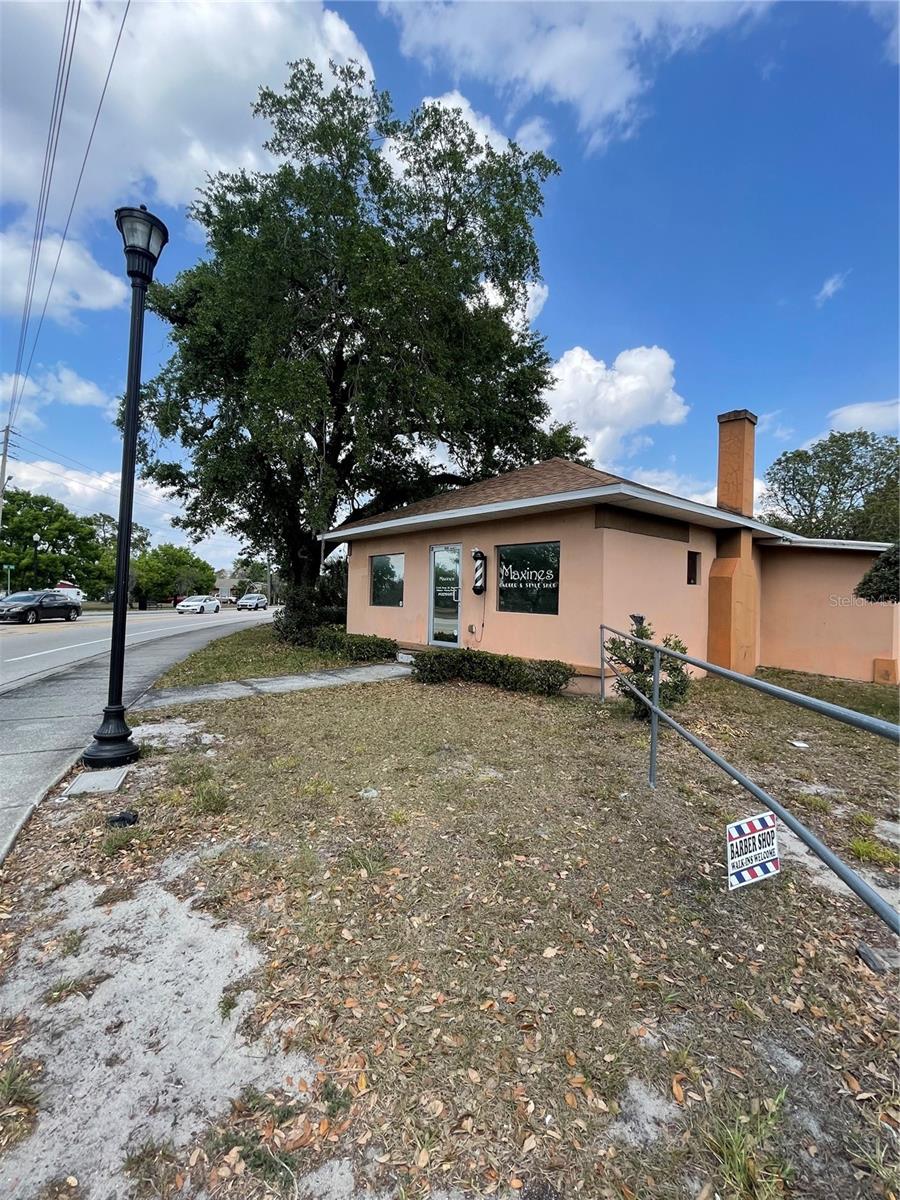 2106 1st St N Property Photo 1