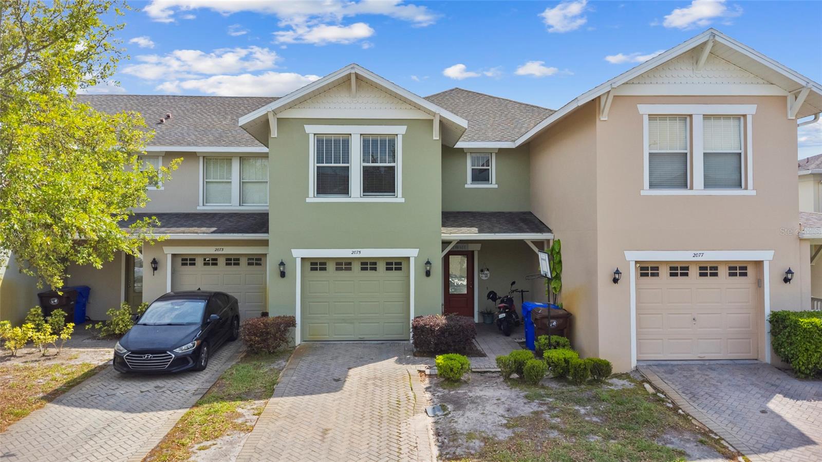 2075 Cypress Bay Blvd Property Photo 1