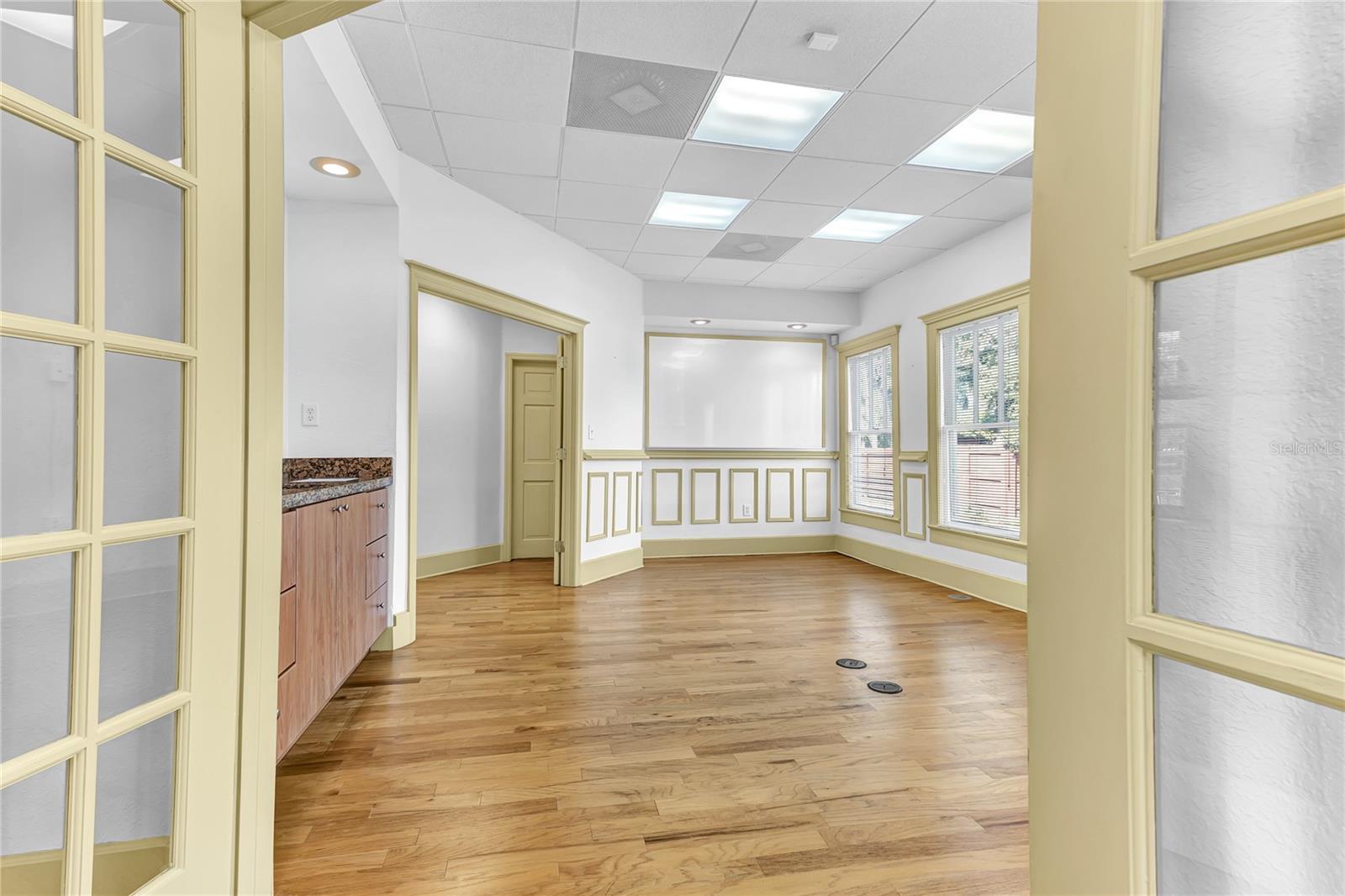 1007 Emmett St Property Photo 10