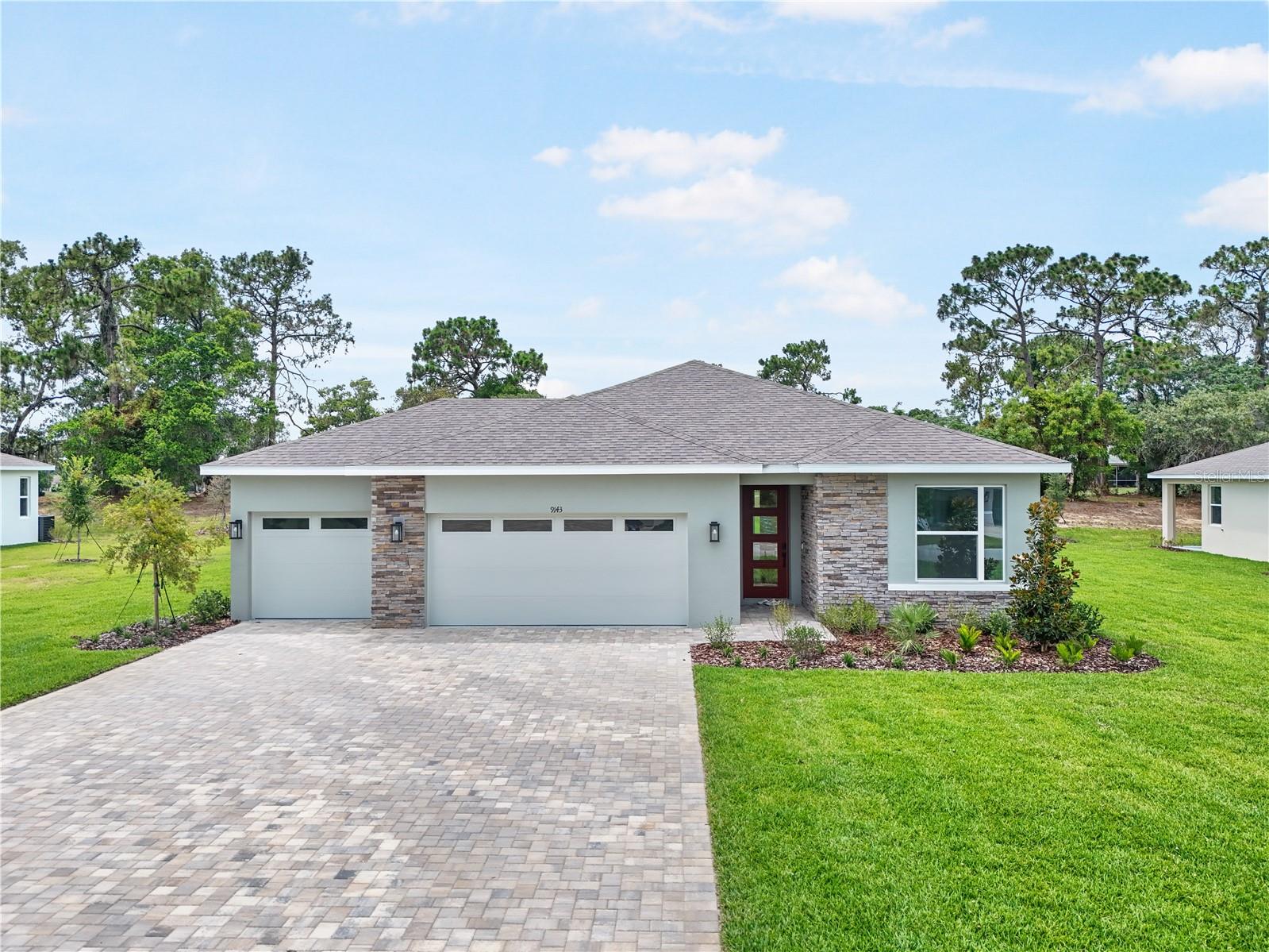 9143 PLAYERS DR Property Photo 1