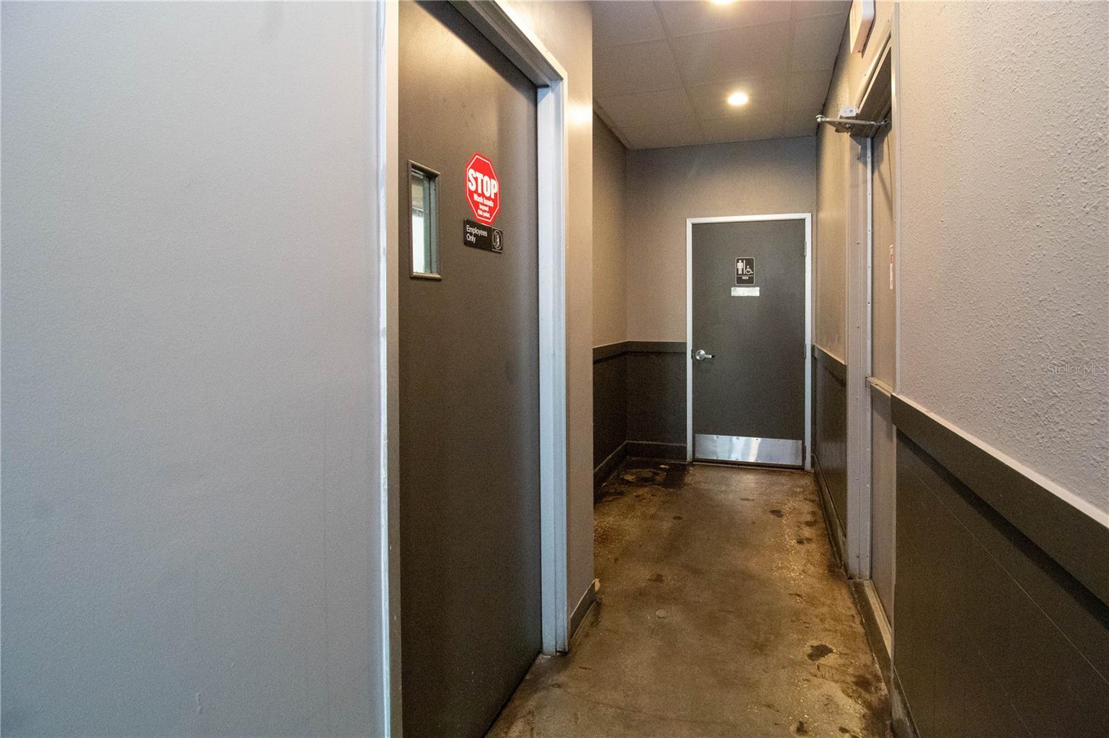 5908 S Orange Blossom Trl Property Photo 23