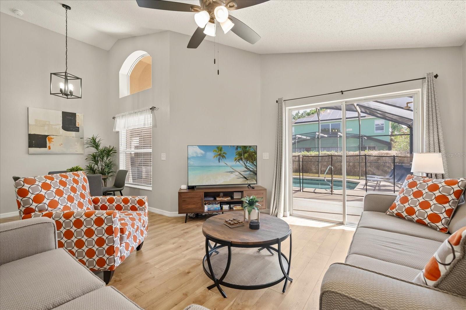 3103 Montserrat Way Property Photo 6