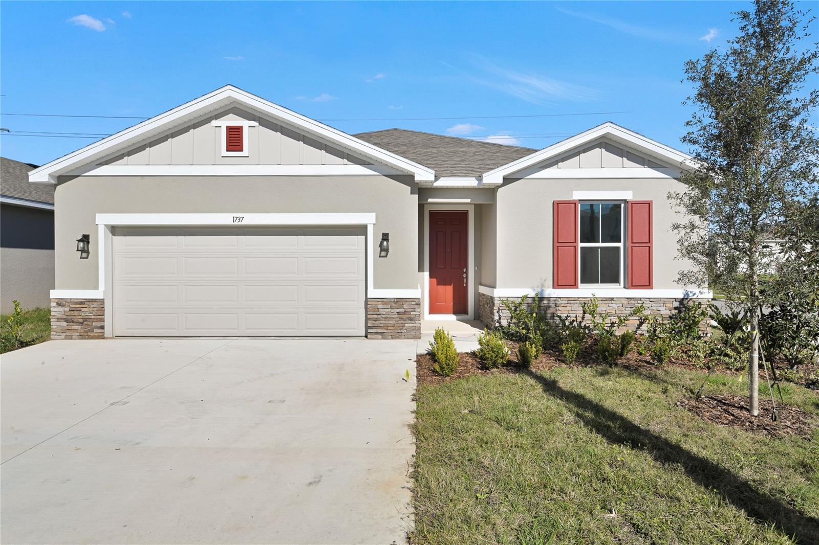 1737 Carnelian St Property Photo 2