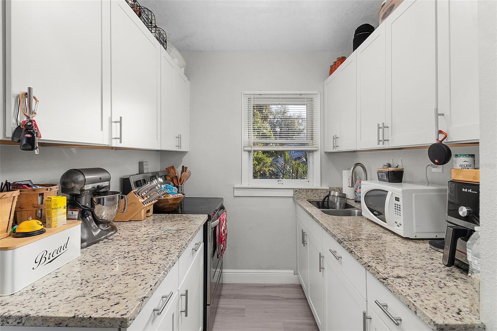 429 New York Ave Property Photo 31